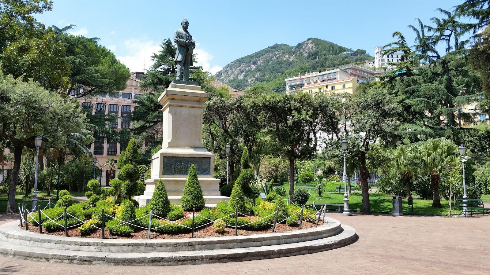 Villa Comunale Salerno - Image 1