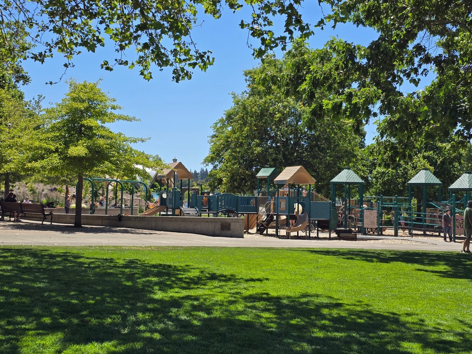 Riverfront City Park - Image 1
