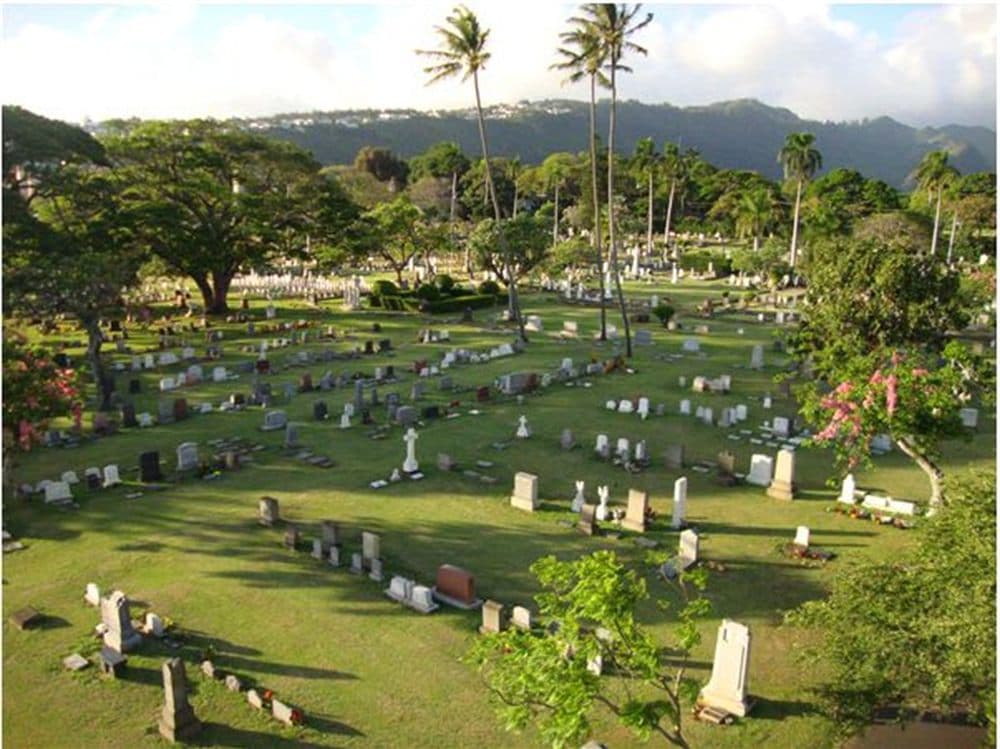 Oahu Cemetery Honolulu - Image 1