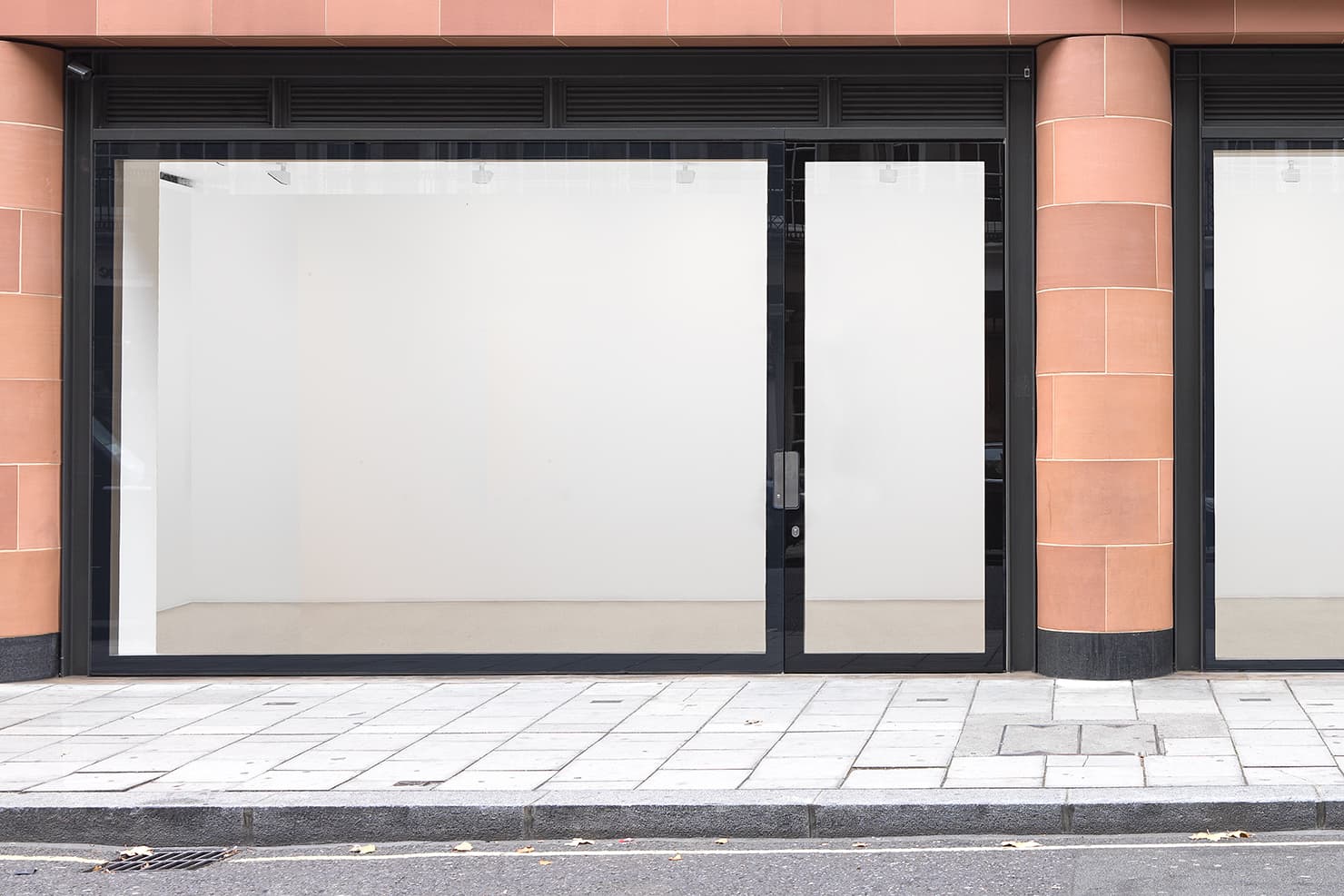 Gagosian, 5 Davies St, London W1K 1LQ, United Kingdom - Image 1