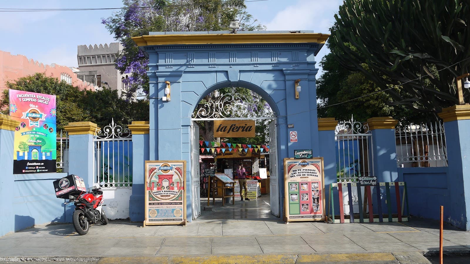 Barranco Municipal Market Lima - Image 1