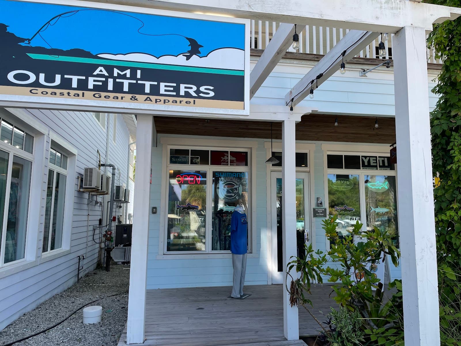 AMI Outfitters Anna Maria Island - Image 1