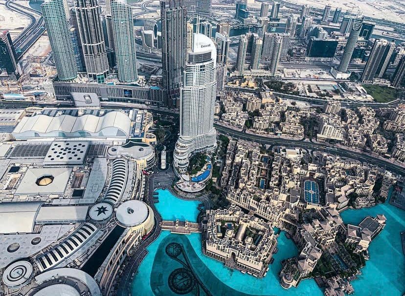 Burj Lake - Image 1