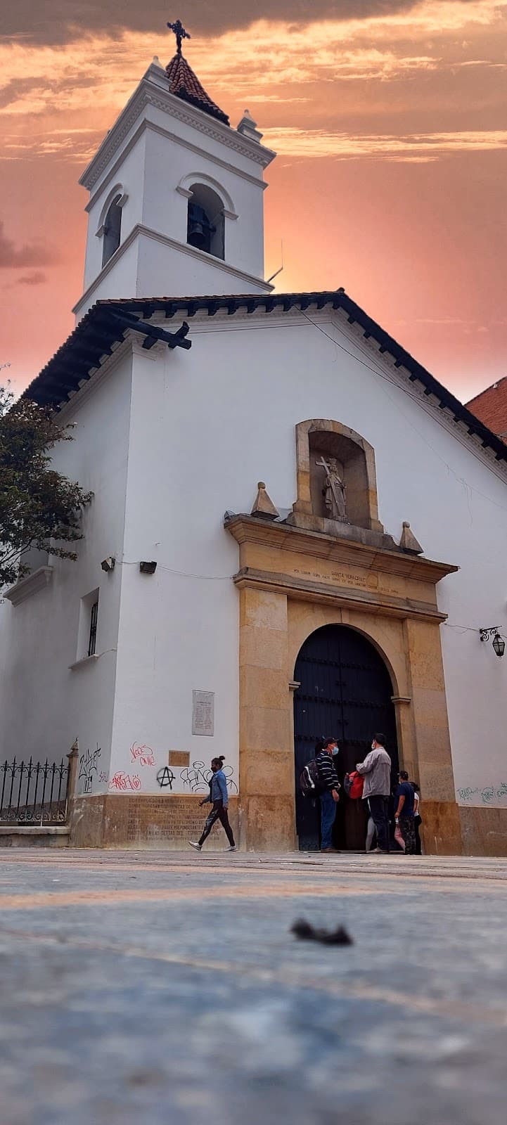 Iglesia de la Veracruz - Image 1