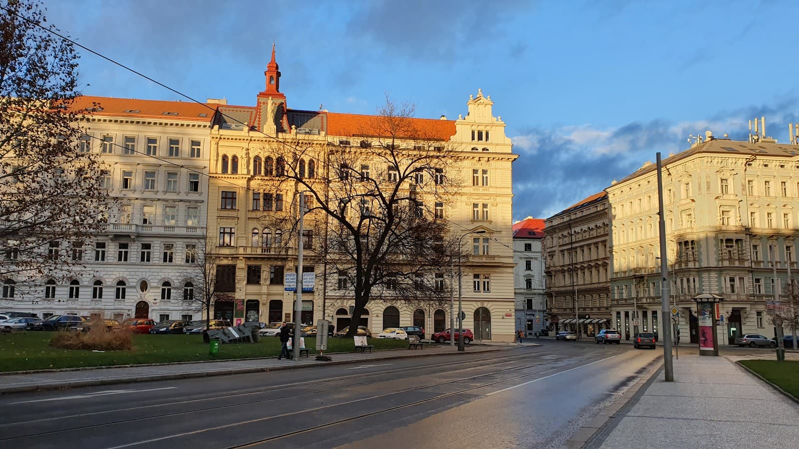 Náměstí Kinských, Prague - Image 1