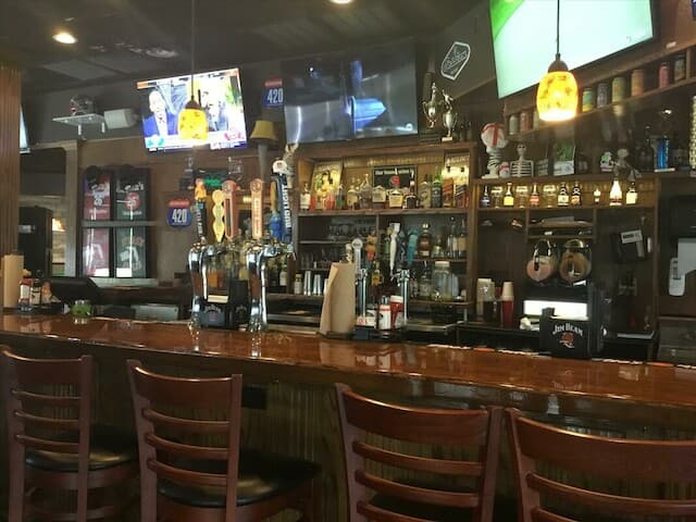 Dylan's - Image 1