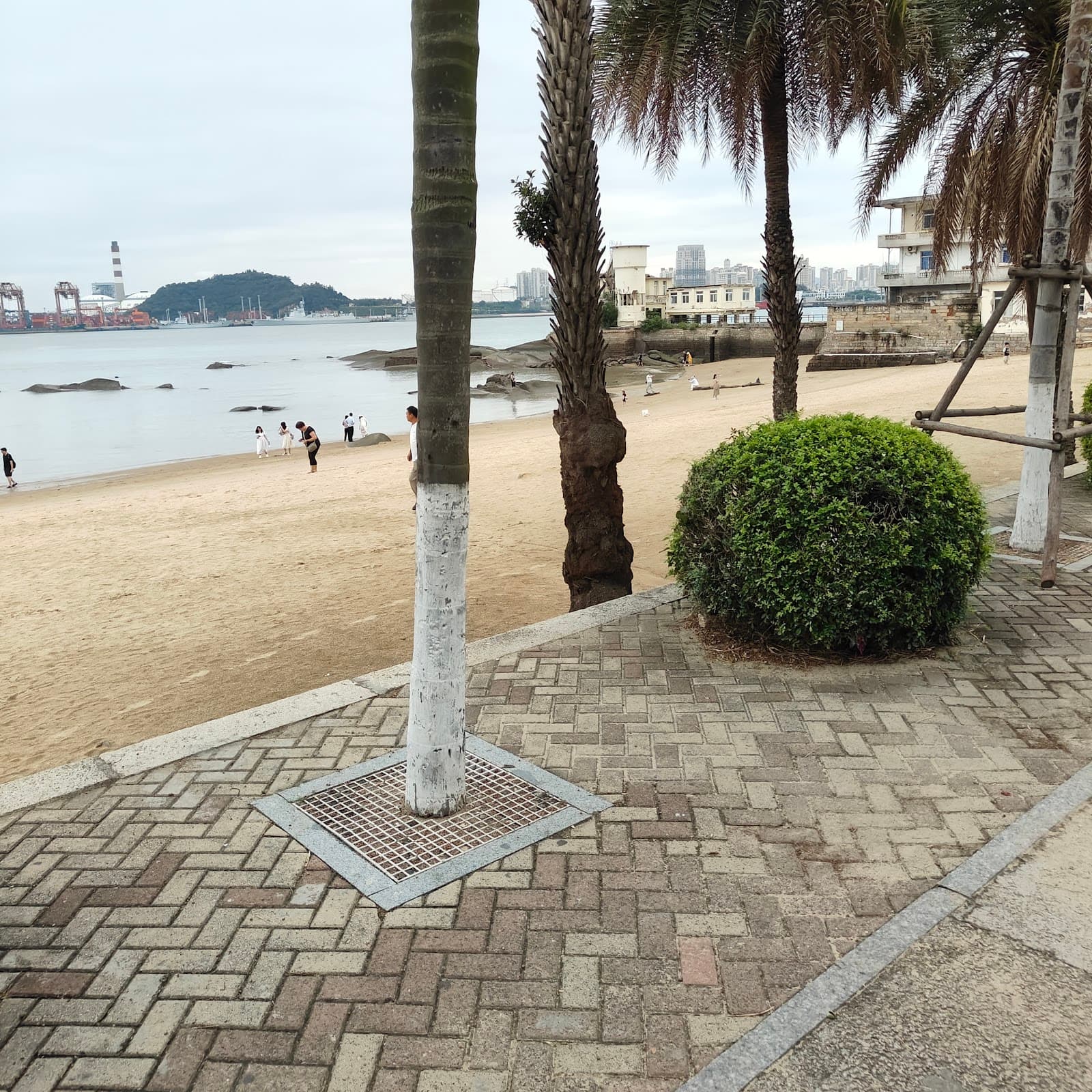 Zengcuo'an Beach Xiamen - Image 1