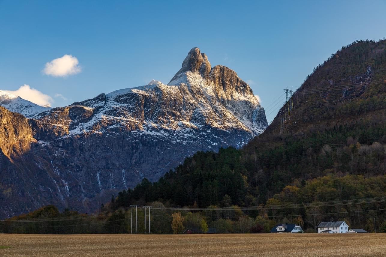 Romsdalshorn - Image 1