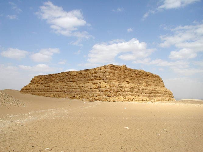 Mastabat al-Fir'aun Shepseskaf - Image 1