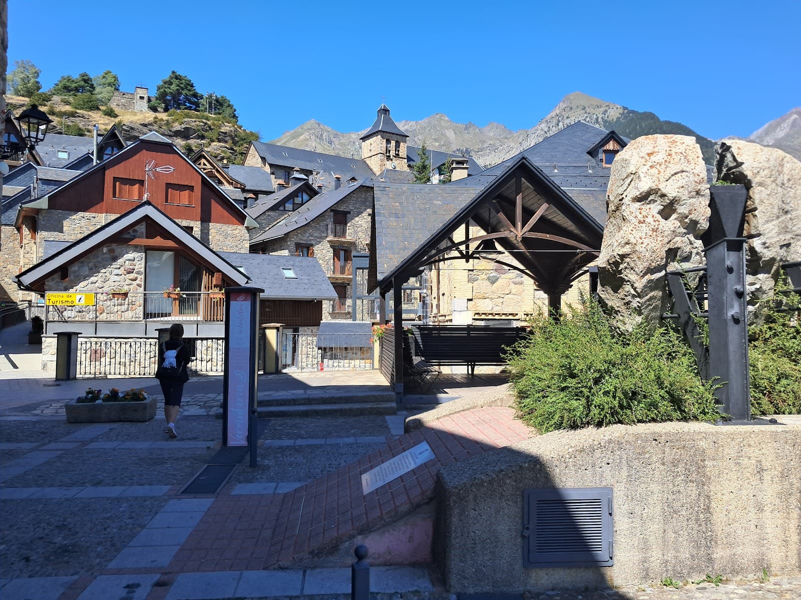 Old Town of Sallent de Gállego - Image 1