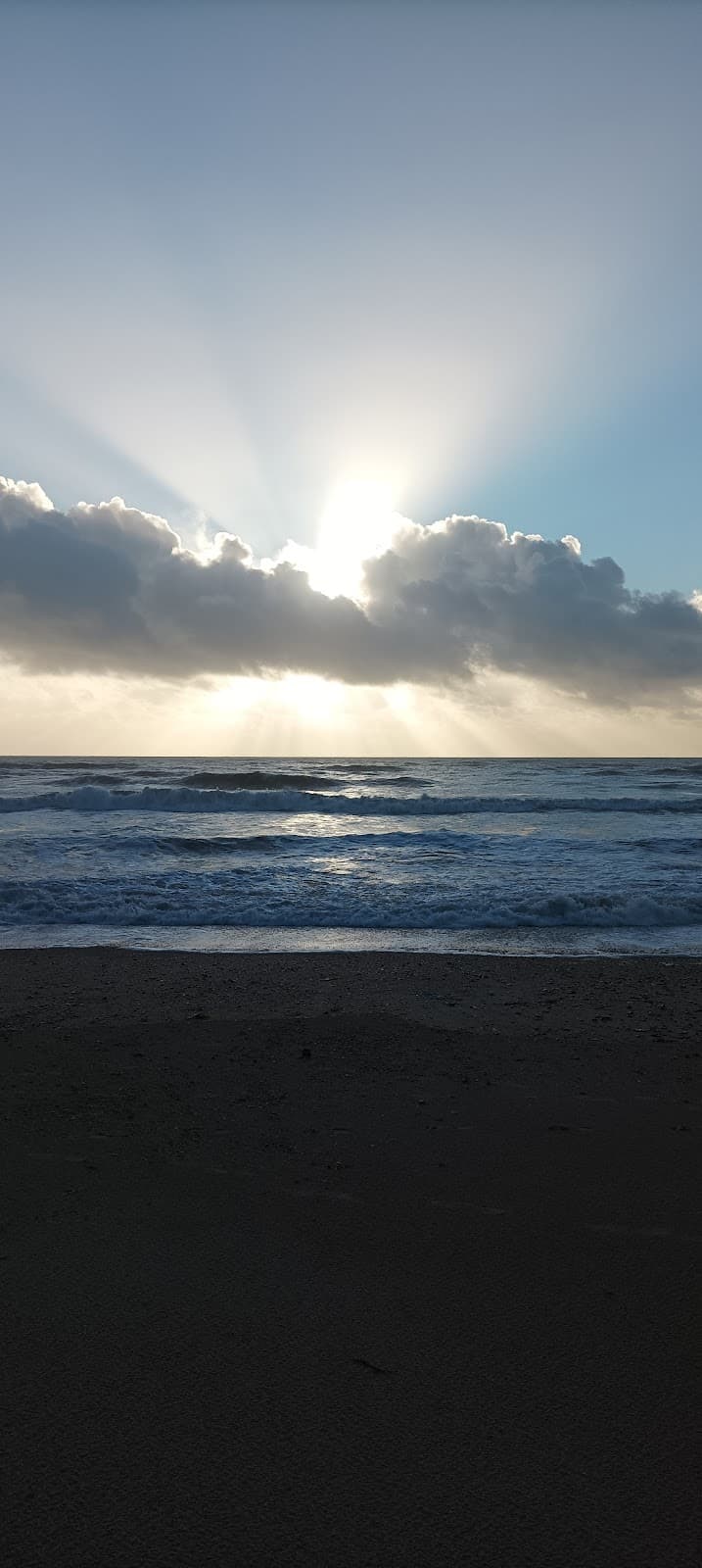 Plage de la Pège - Image 1