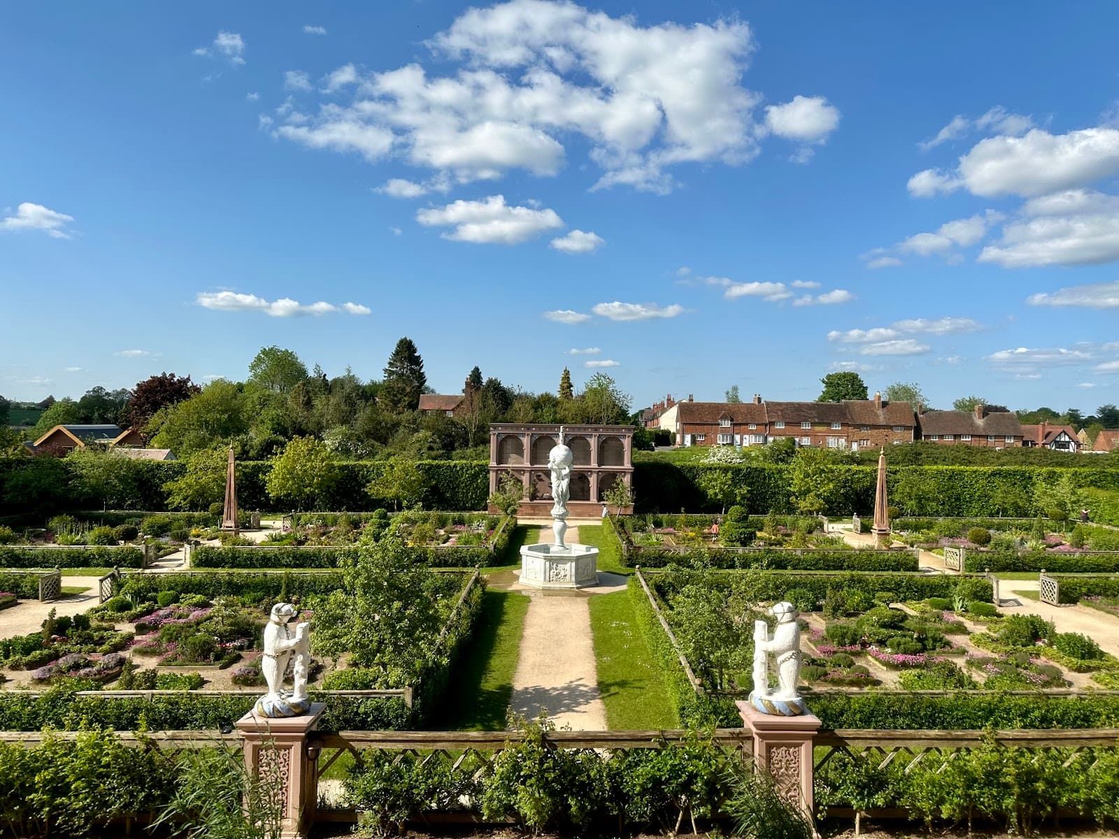 Kenilworth Castle - Image 1