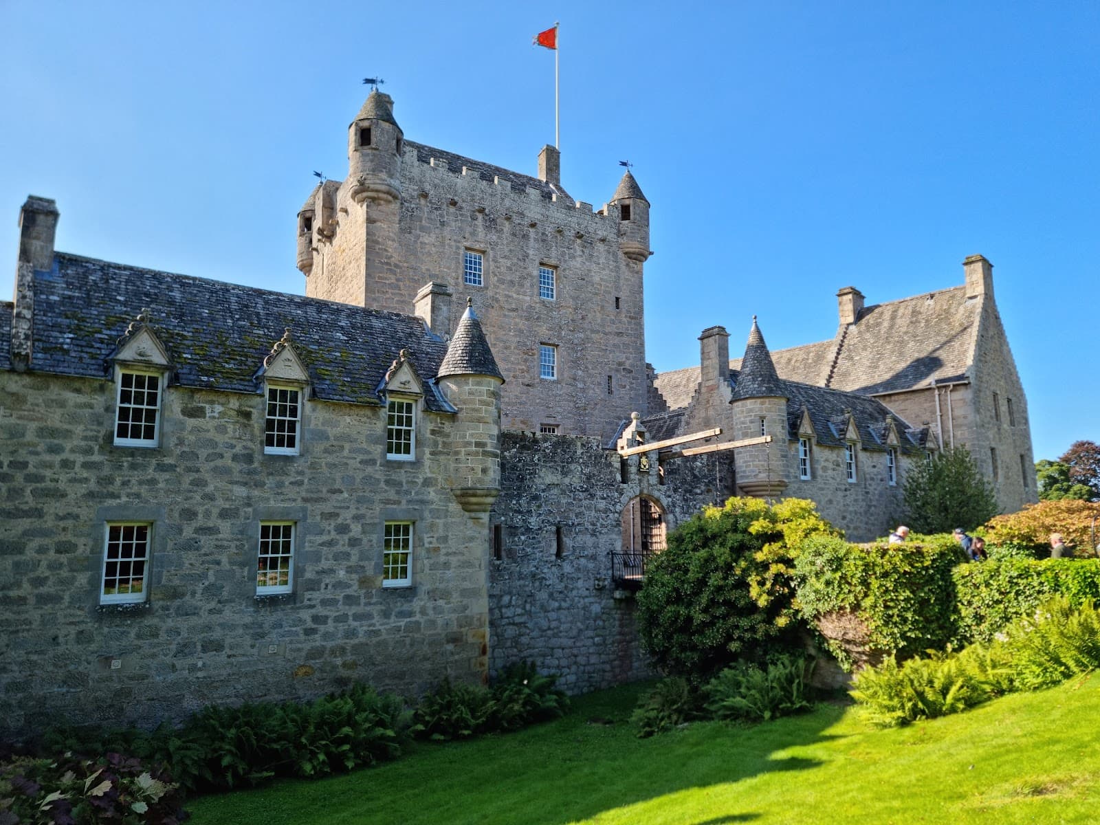 Cawdor Castle - Image 1