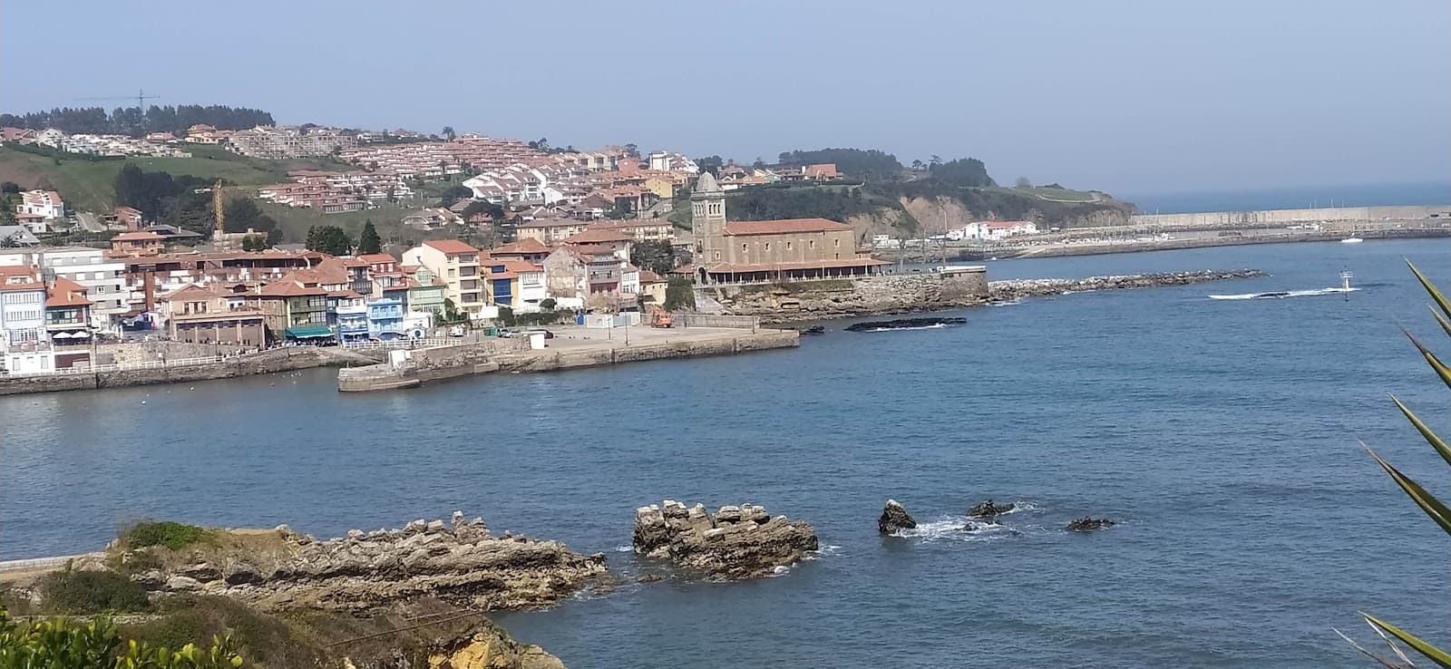 Luanco Asturias - Image 1