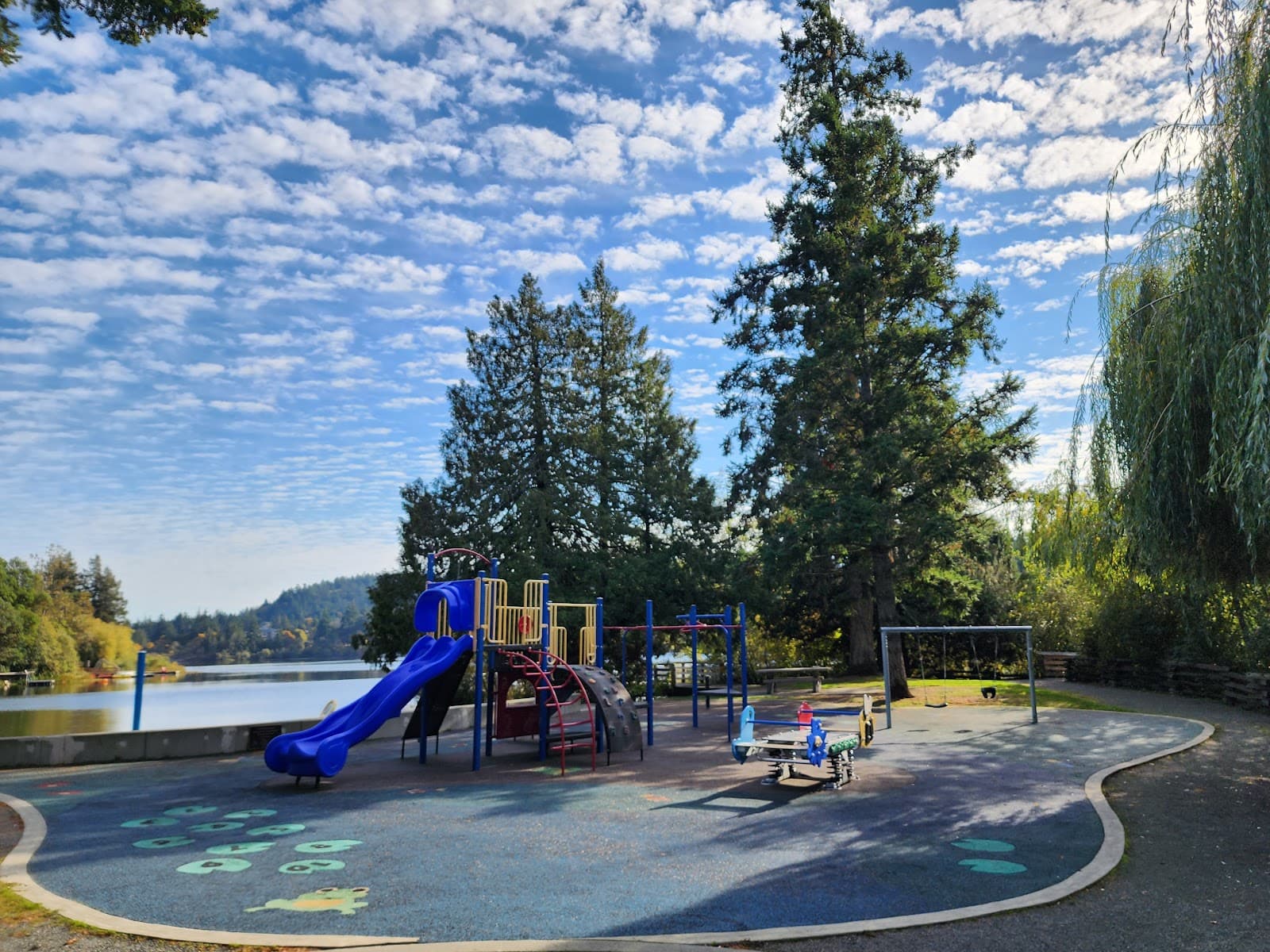 Glen Lake Beach Park - Image 1