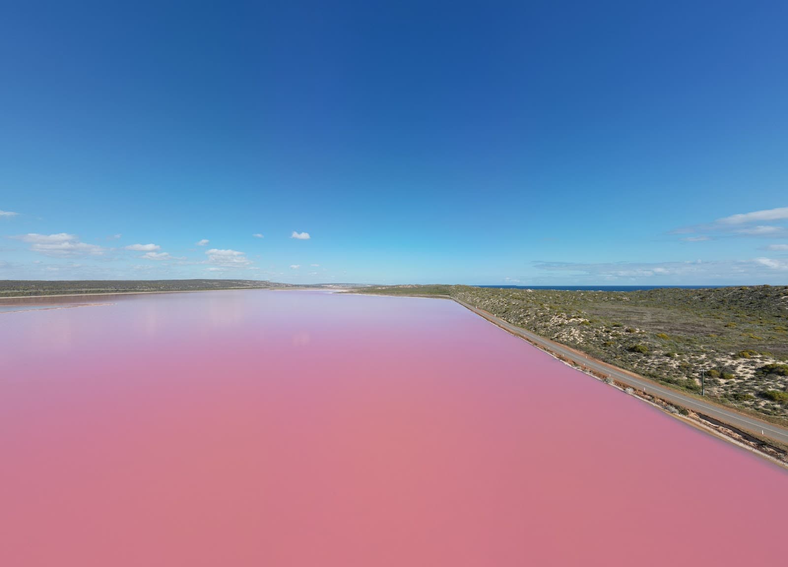 Hutt Lagoon (Pink Lake) - Image 1