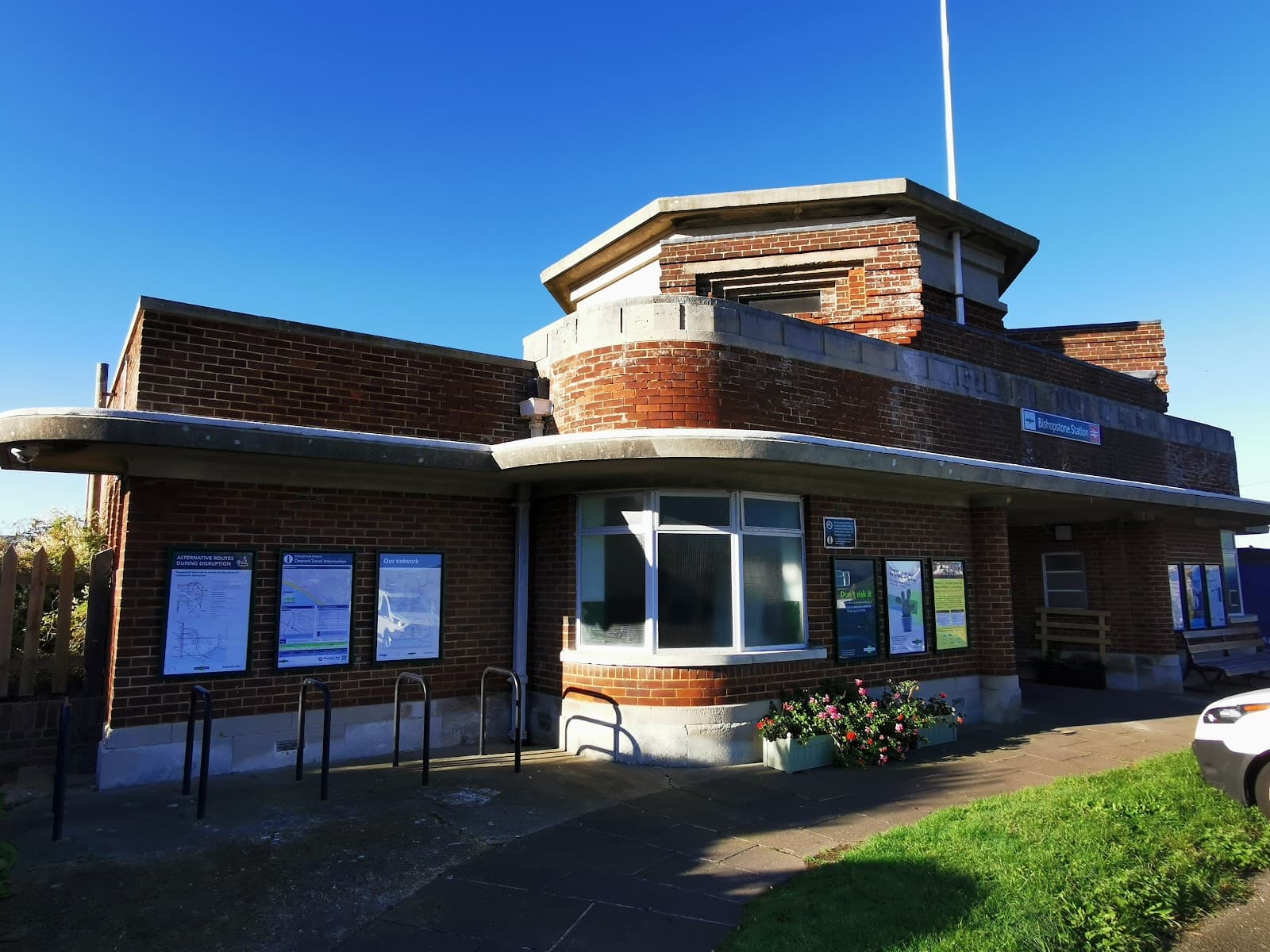 Bishopstone Railway Station (Art Deco) - Image 1