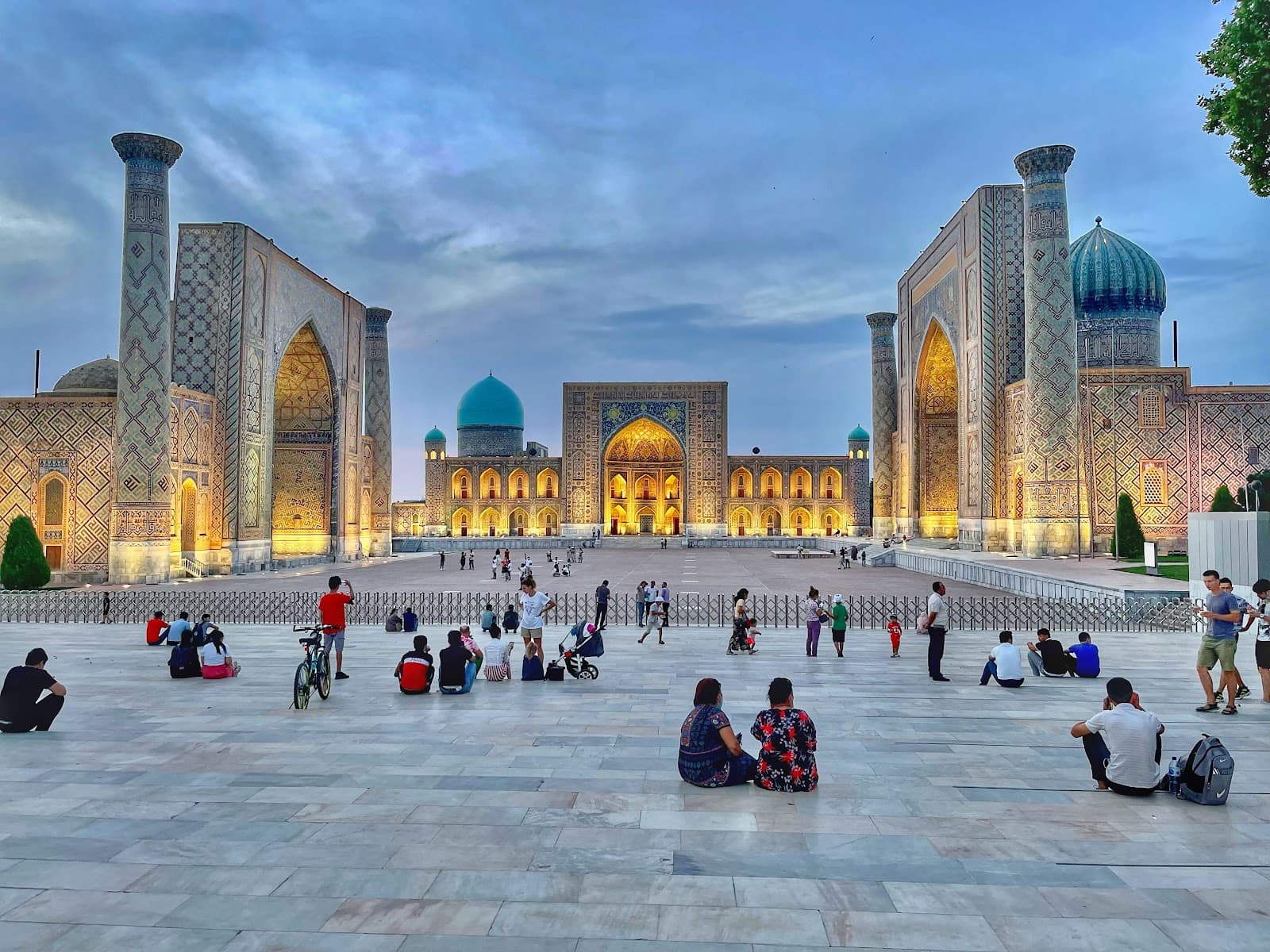 Registan Street - Image 1