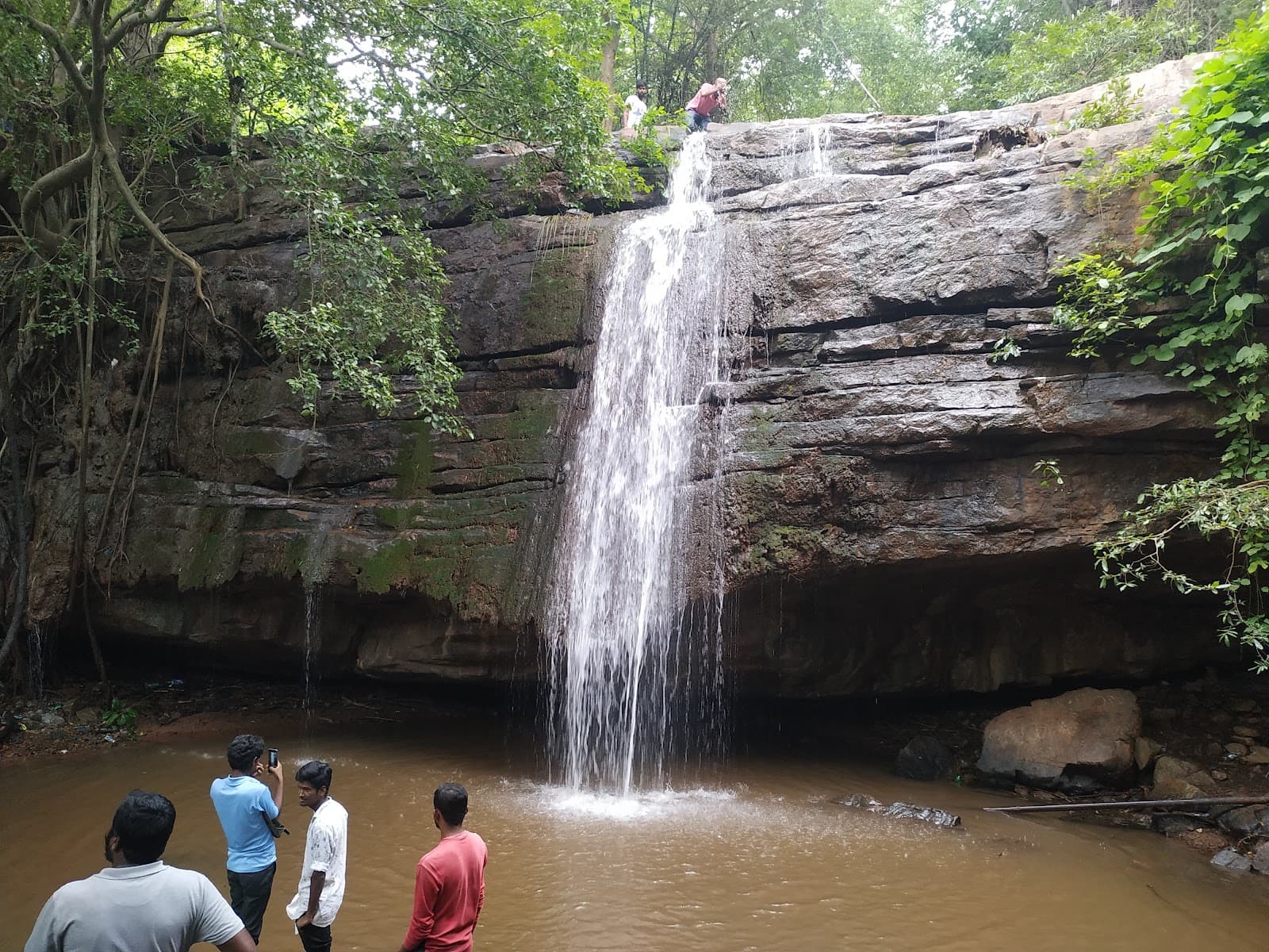 Bheemuni Paadam Waterfalls - Image 1