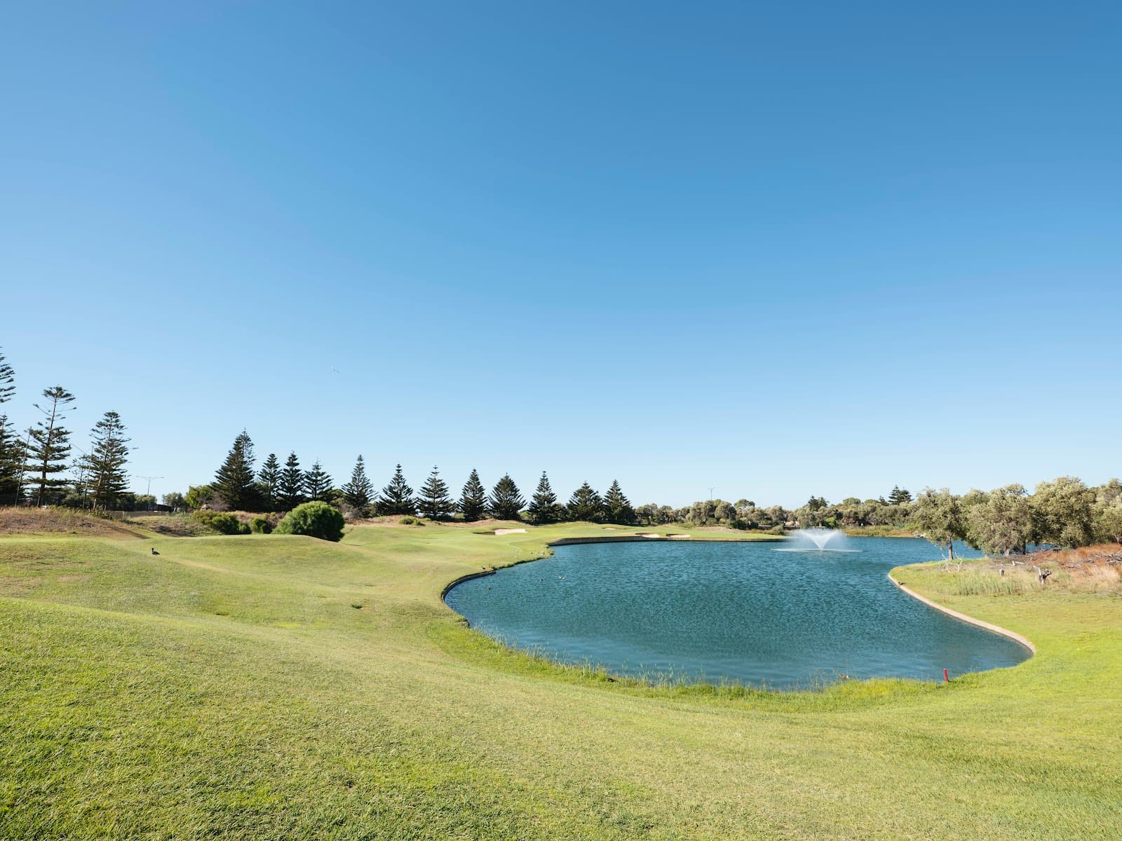 Secret Harbour Golf Links - Image 1