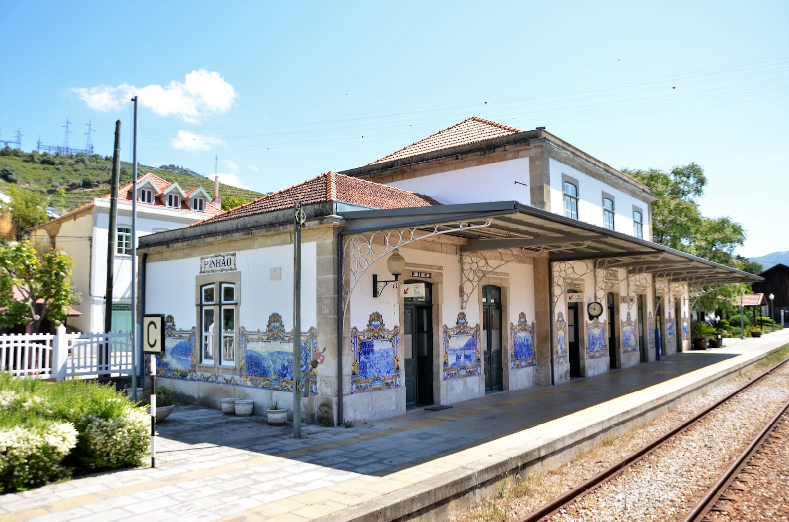 Pinhão - Image 1