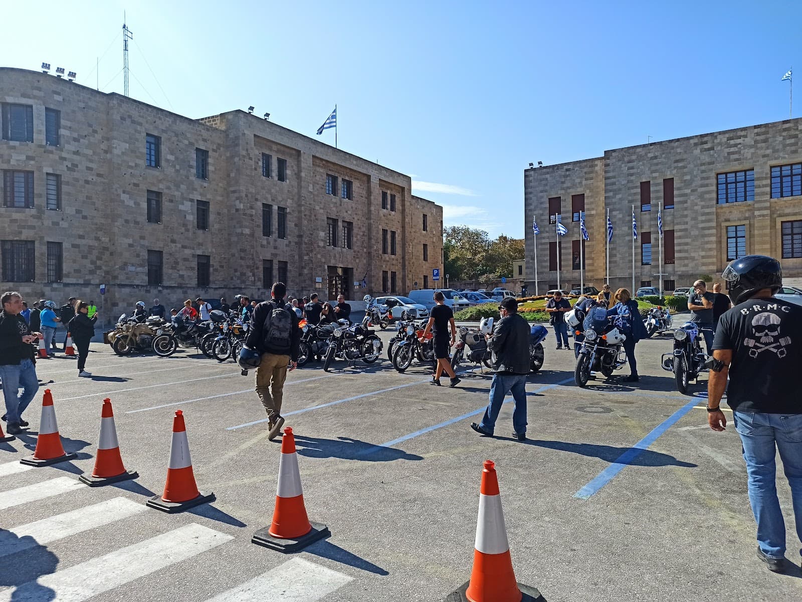Eleftherias Square Mandraki - Image 1