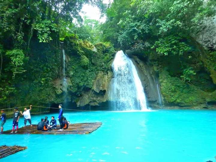 Kawasan Falls - Image 1