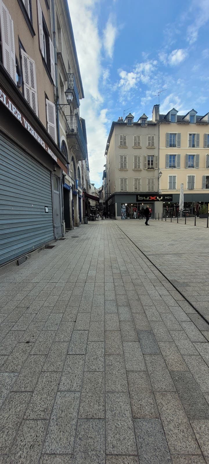 La Cité (quarter) - Image 1