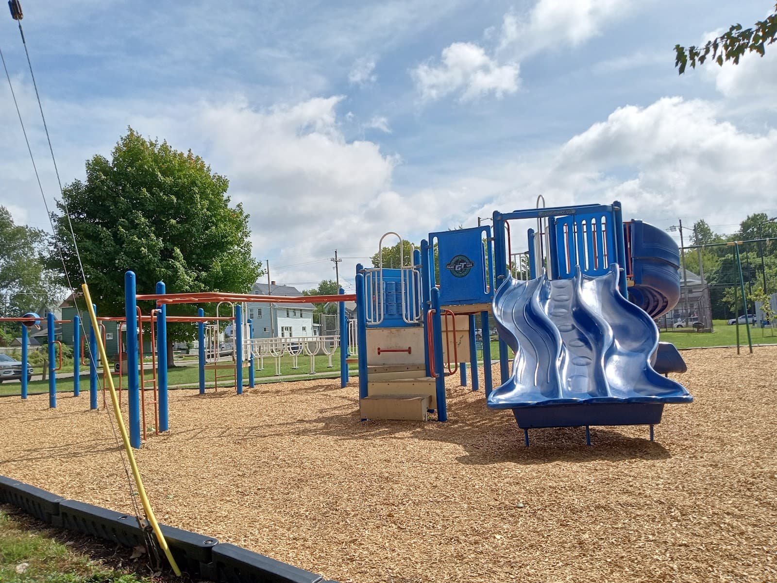 Bayfront Promenade and Trail - Image 1