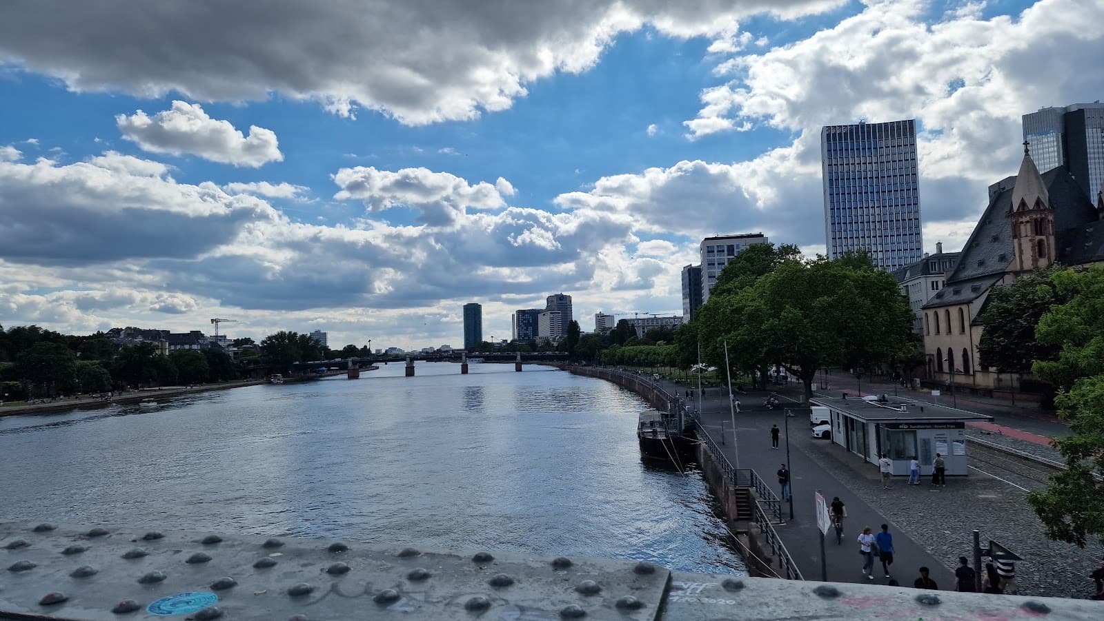 Altstadt Frankfurt - Image 1