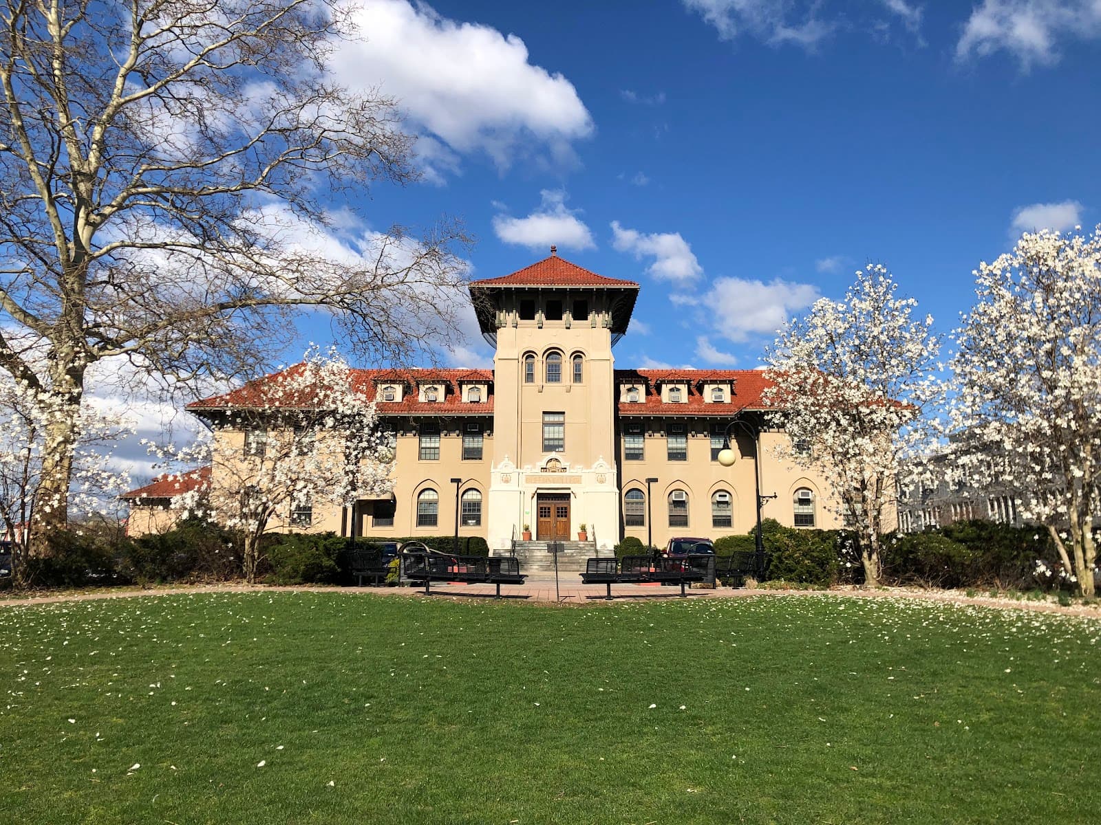 Queens College CUNY - Image 1