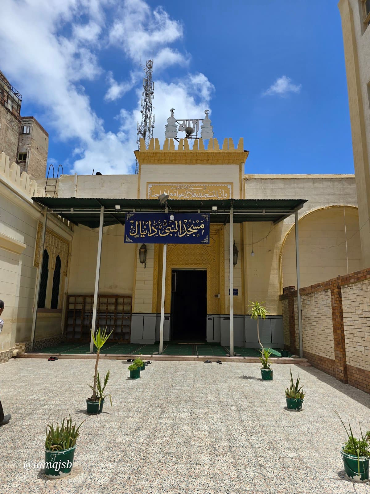 Nabi Daniel Mosque - Image 1