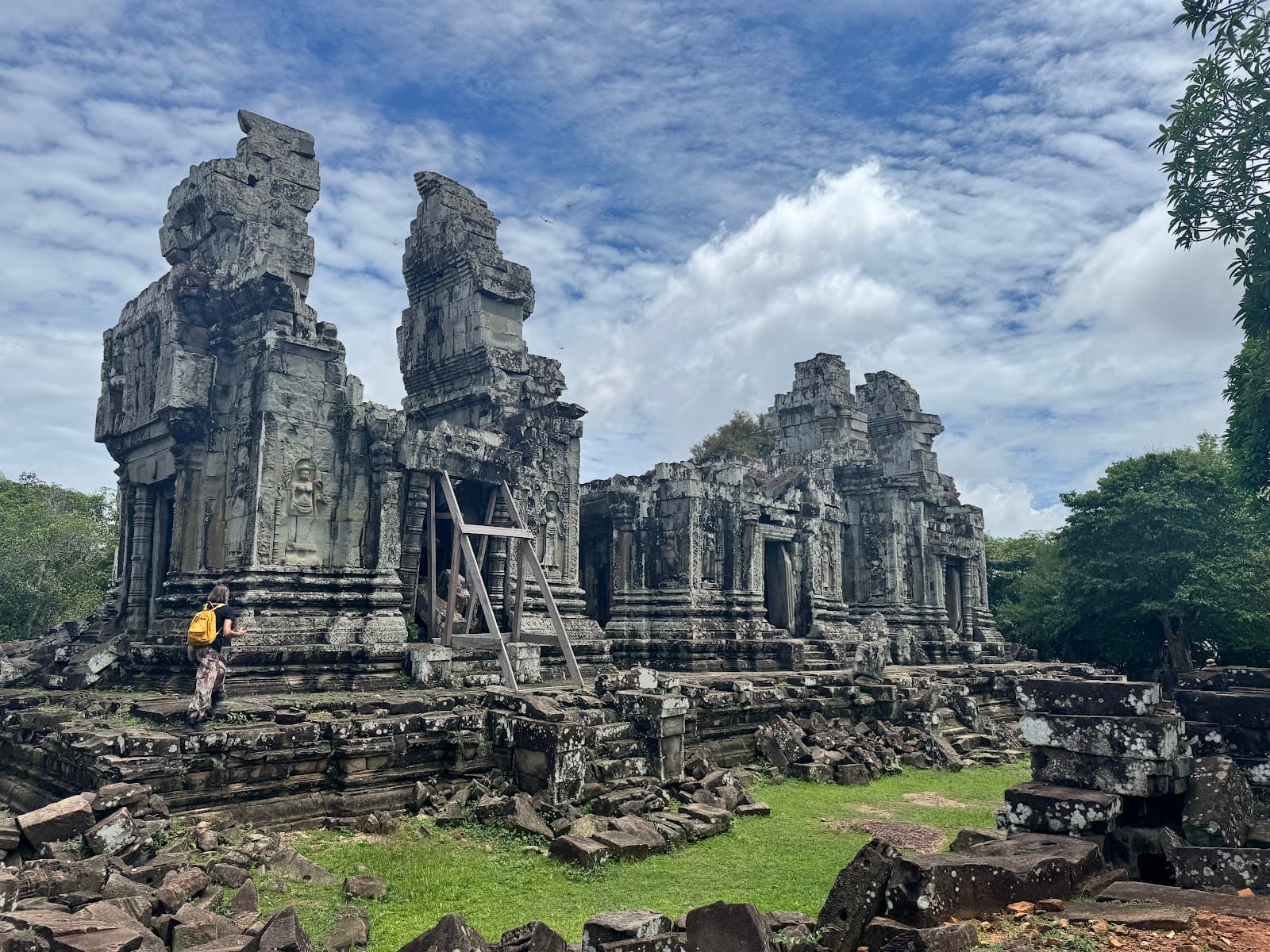 Phnom Bok - Image 1