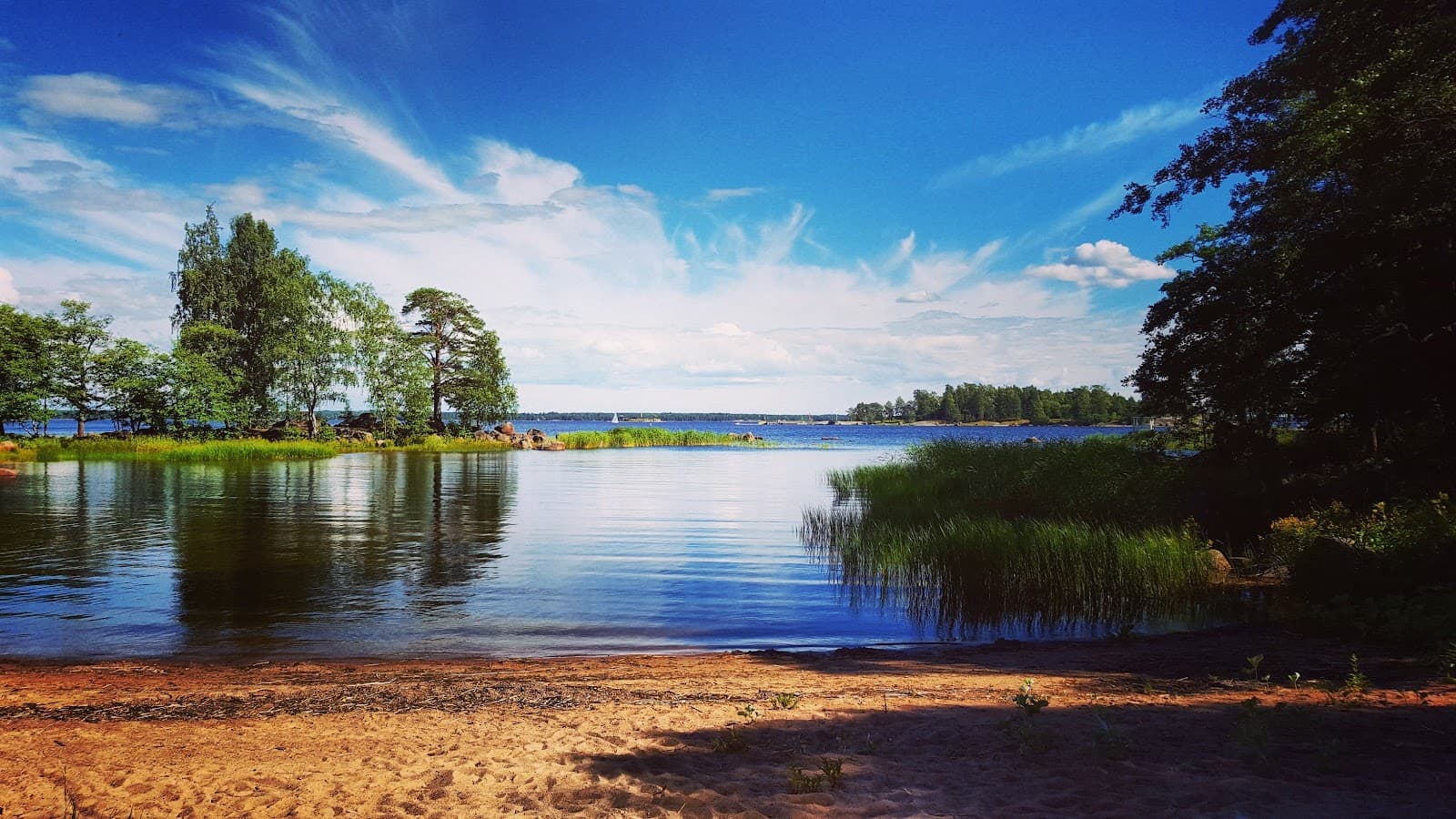 Mansikkalahti Beach - Image 1