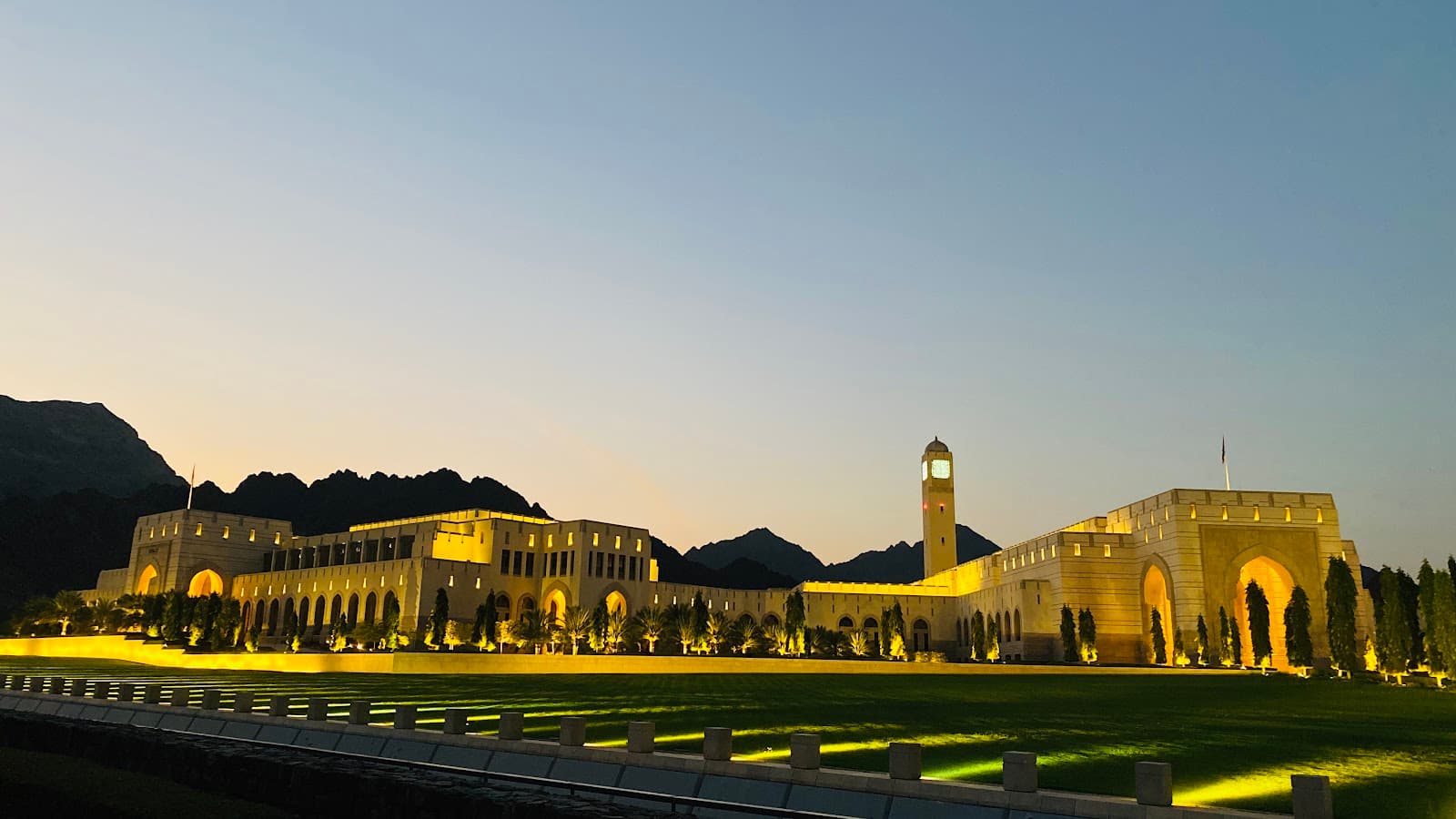 Majlis Oman - Image 1