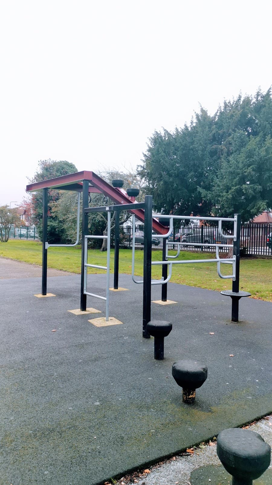 Goodmayes Park - Image 1