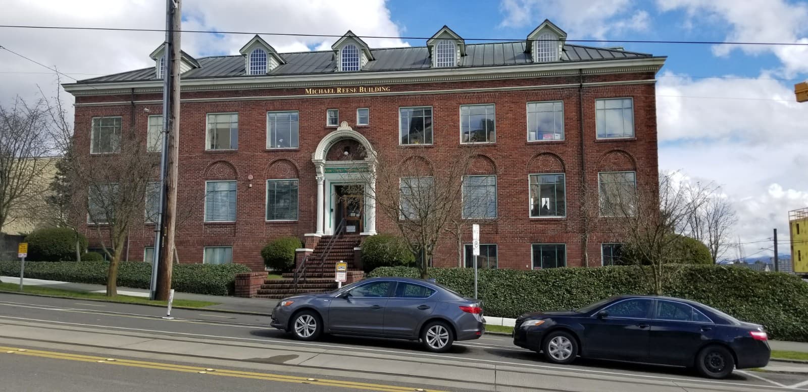 Broadway Capitol Hill - Image 1