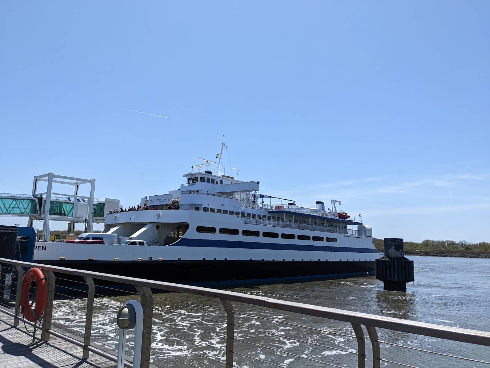 Stowaways Waterfront Dining