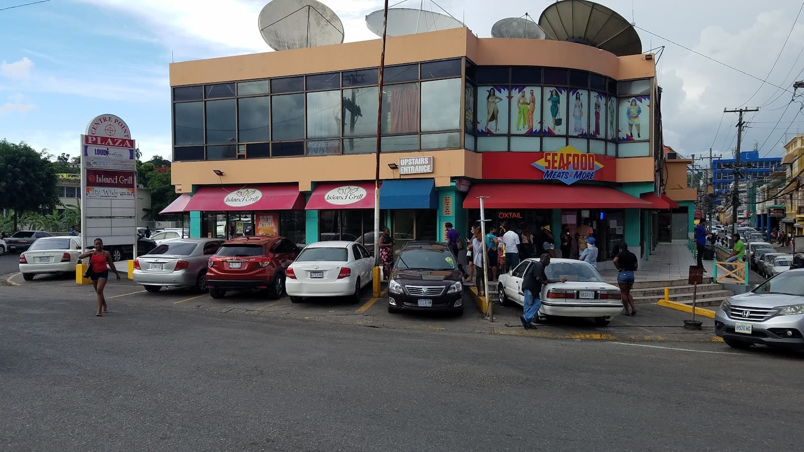 Harbour Street Craft Market - Image 1