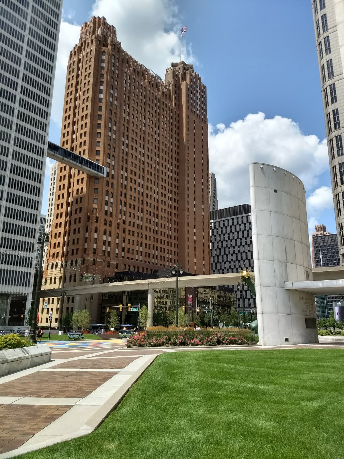 Woodward Avenue (Royal Oak) - Image 1