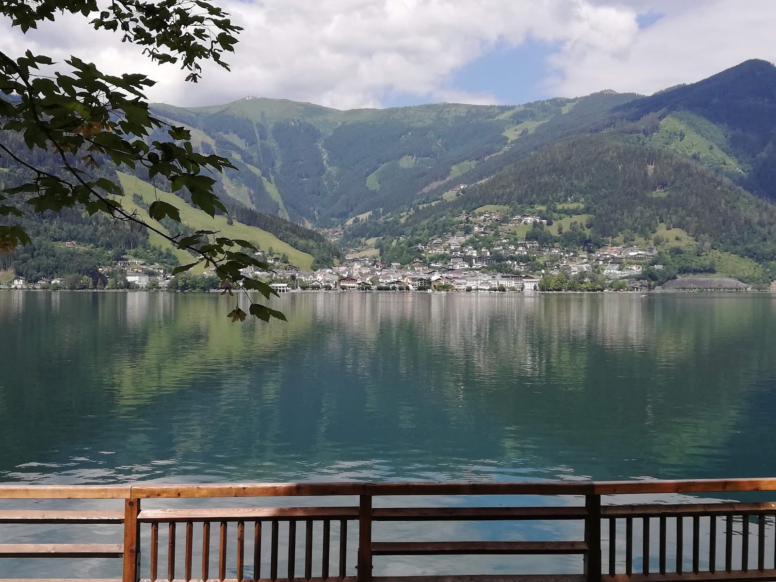 Thumersbach Promenade - Image 1