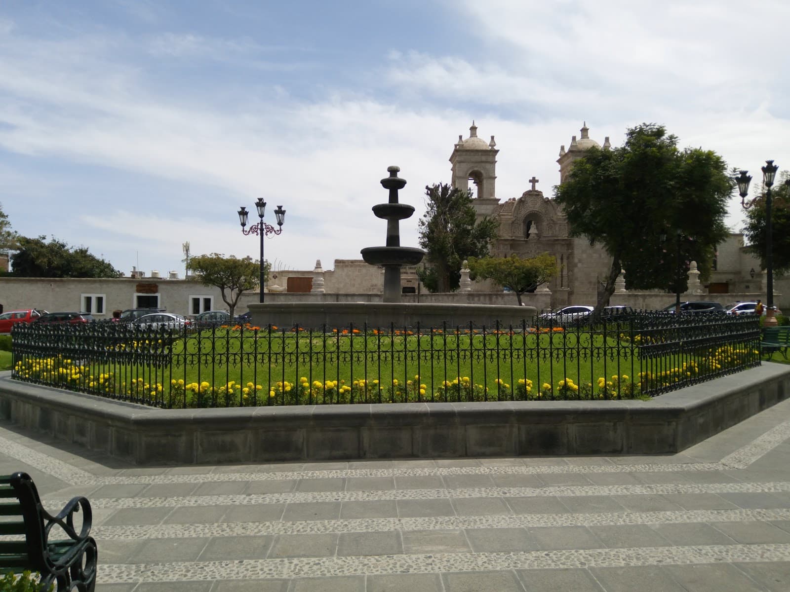 Plaza de Cayma - Image 1