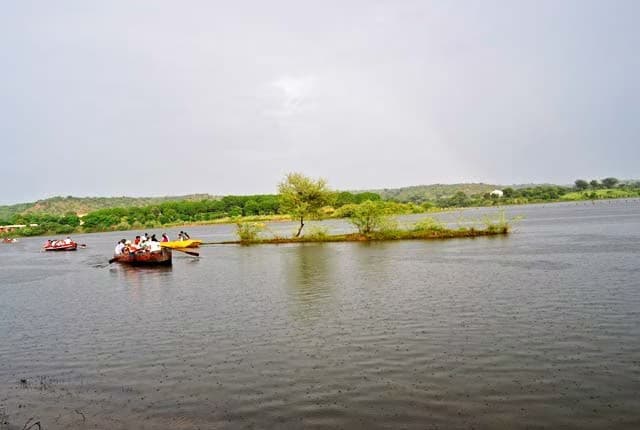 Damdama Lake Gurgaon - Image 1