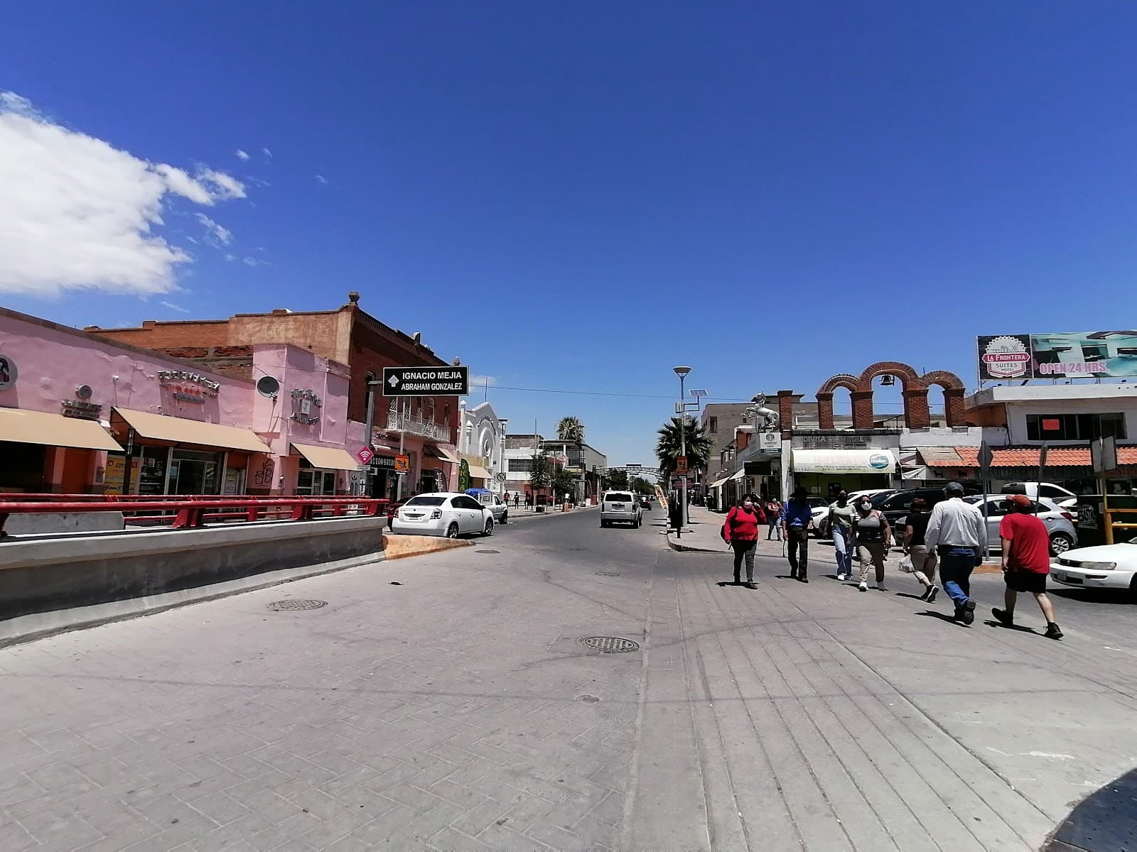 Avenida Juárez - Image 1