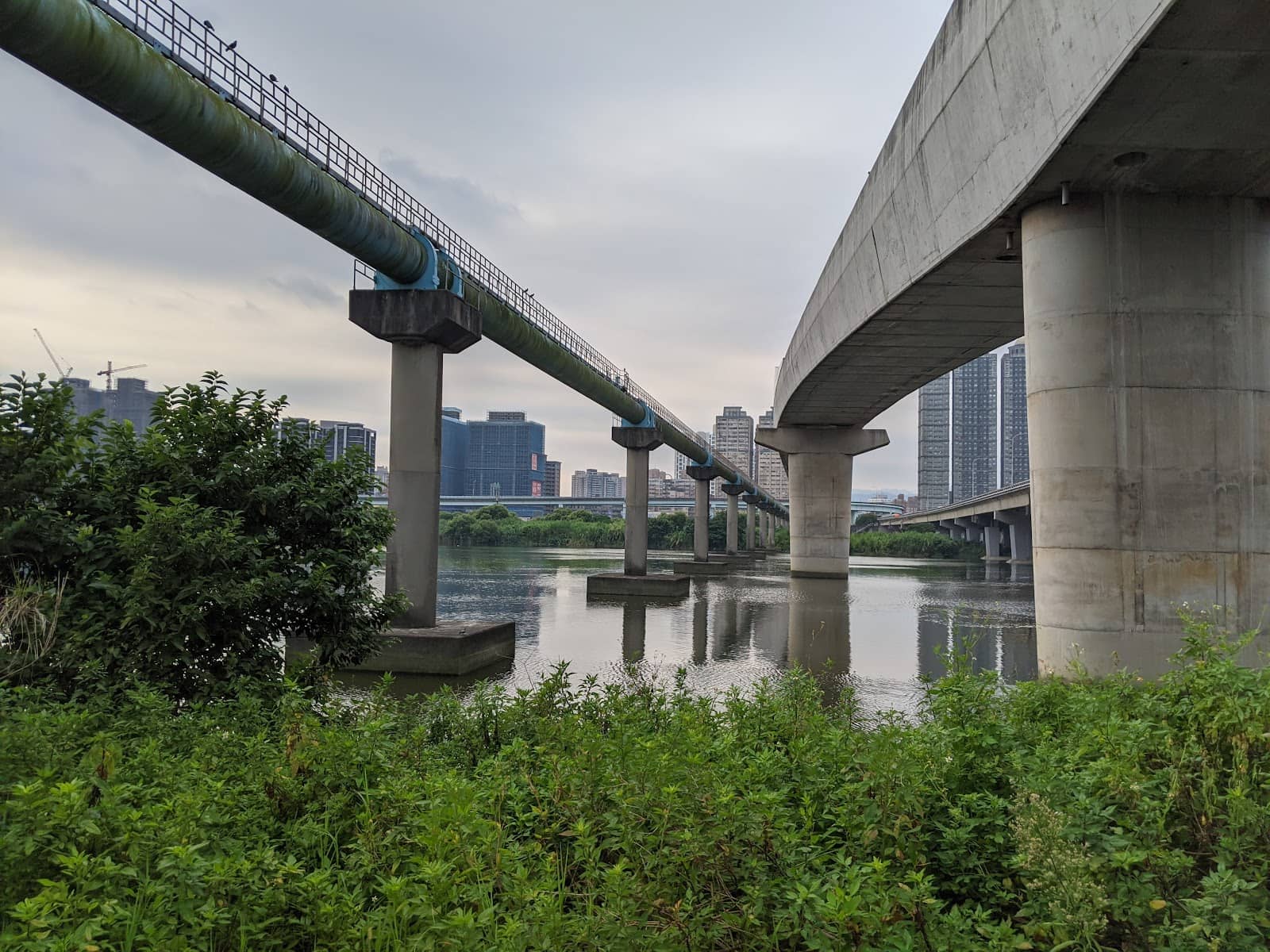 Dahan River Vistas