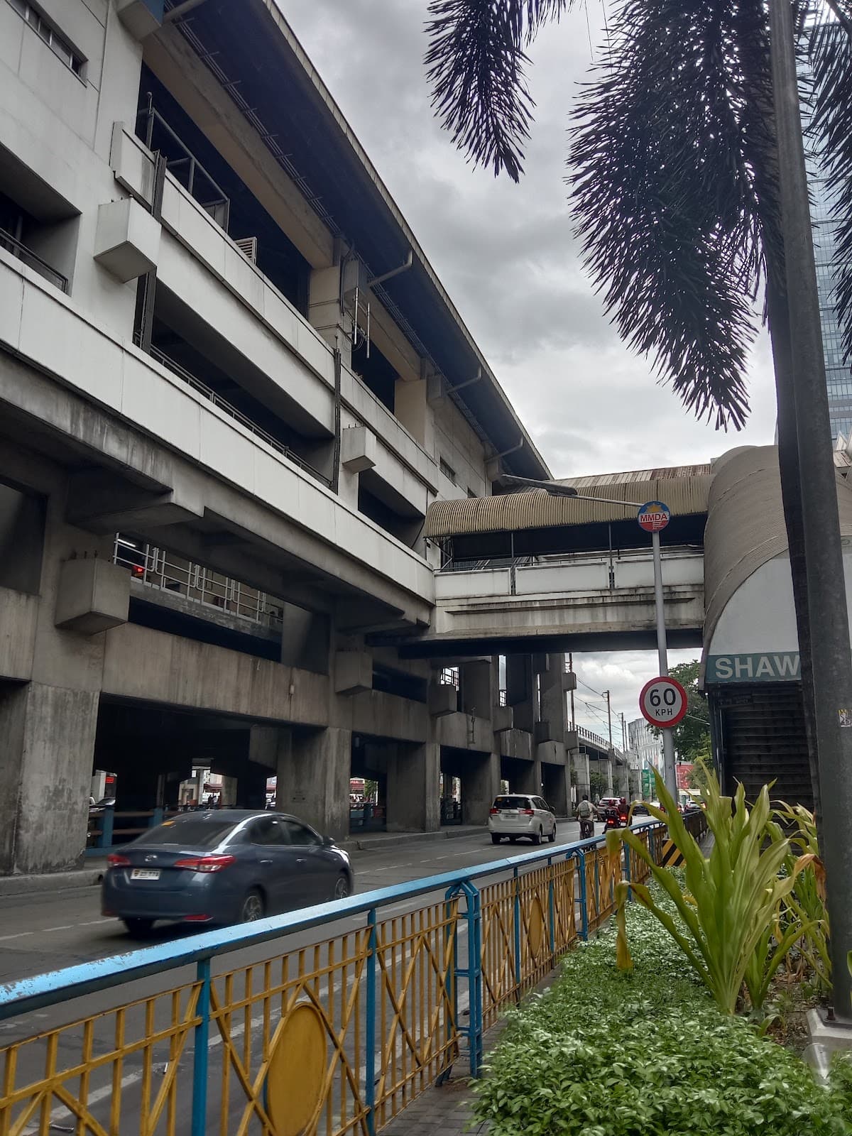 Shaw Boulevard - Image 1