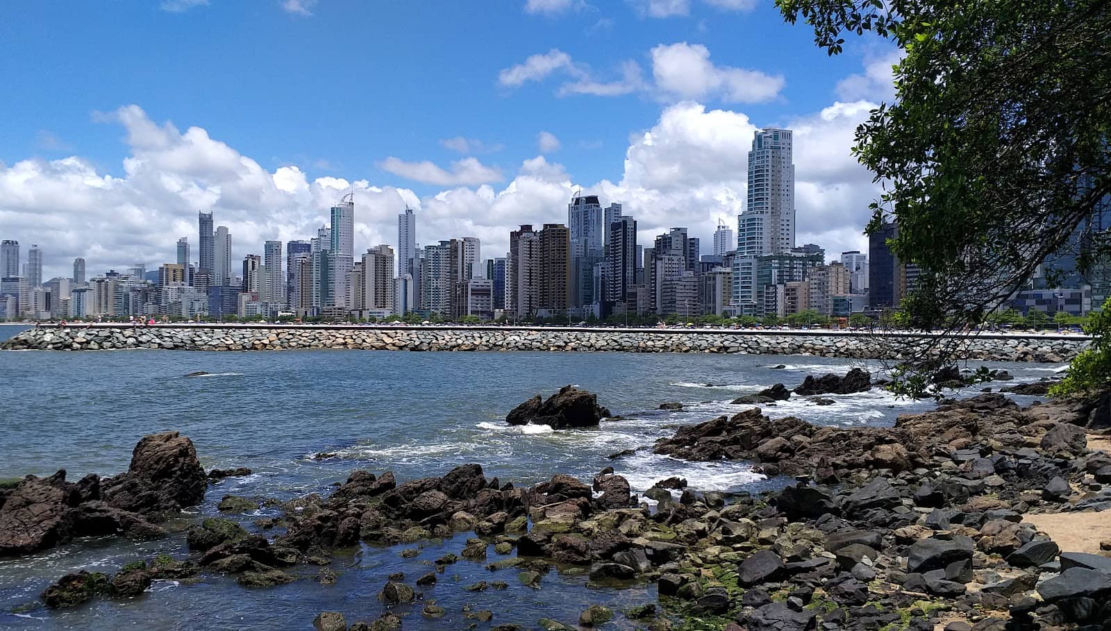 Panoramic Ocean Vistas
