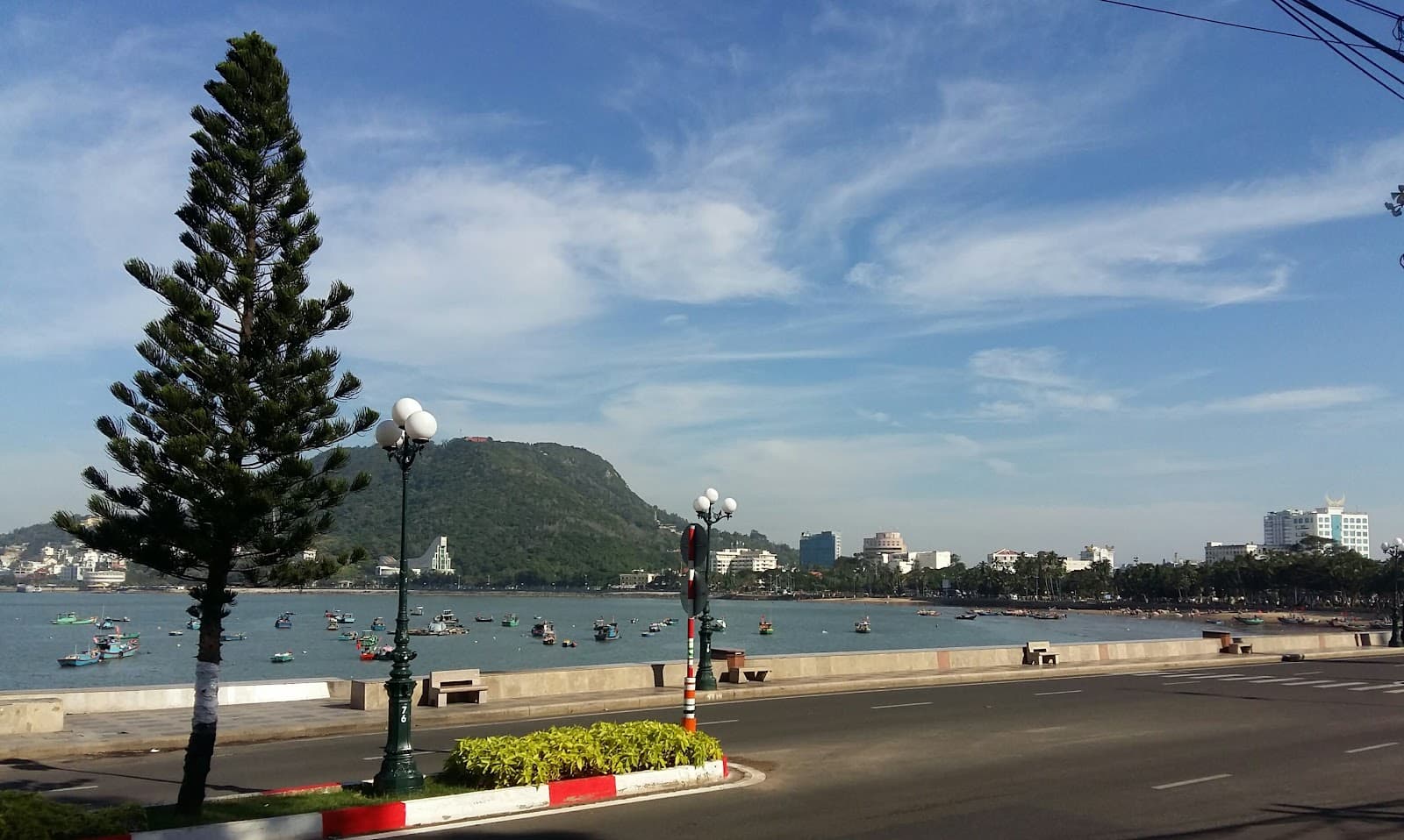 Thuy Van Street - Image 1