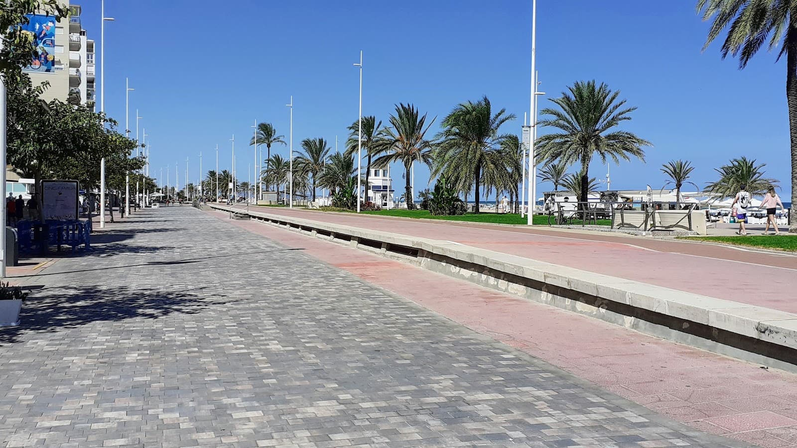 Passeig Marítim Neptú - Image 1