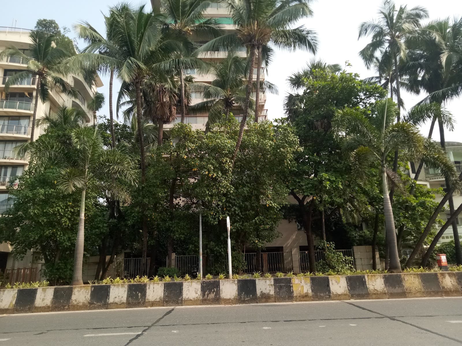 Carter Road Promenade Bandra Mumbai - Image 1